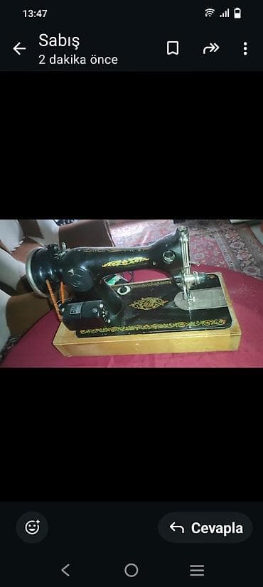 Islekdir hec bir problemi yoxdur. 100 manata satilir