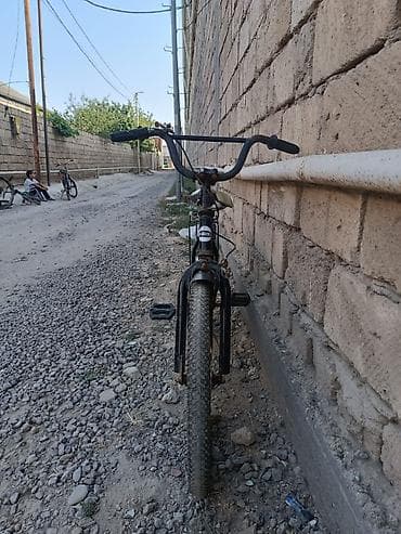 İşlənmiş İki təkərli Uşaq velosipedi 20", sürətlərin sayı: 1 — 4