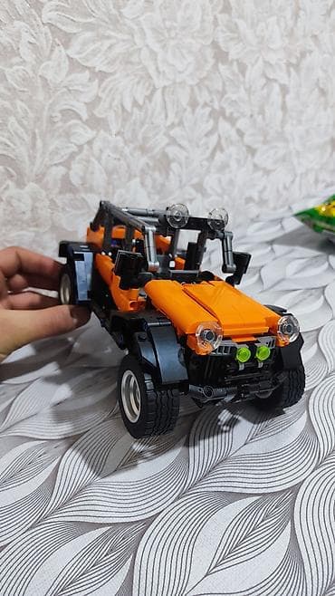 texnikalı konstruktorlar: Konstruksiya dəsti – metal və plastik hissələrdən yığılan modellər - — 2