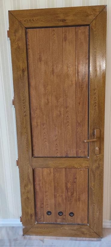 Plastik qapi 200/80sm 90azn Tiblisi pr 4002 leli Taxta interyer