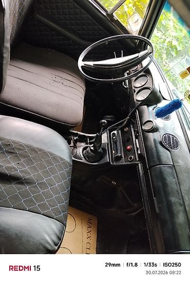 balaca limon adi: VAZ 2106 sedan – bej rəngdə, klassik “Jiquli” dizaynı. mator 03 — 4