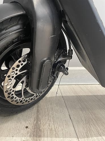 toba x9: Toba x9 skuter. yaxşı yəziyəttədir amma şəkildə olan qırıqlarda var — 5