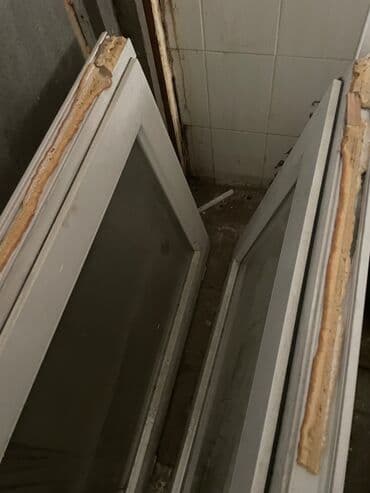 BMW: Ideal veziyyetde 2 eded plastik qapilar,daxilde istifade olundugu — 3