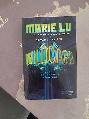 Bədii ədəbiyyat: Məhsul: Kitab – “Wildcard: Rövanş Zamanı (Joker Oyuncunun Hikayesi)” — 1