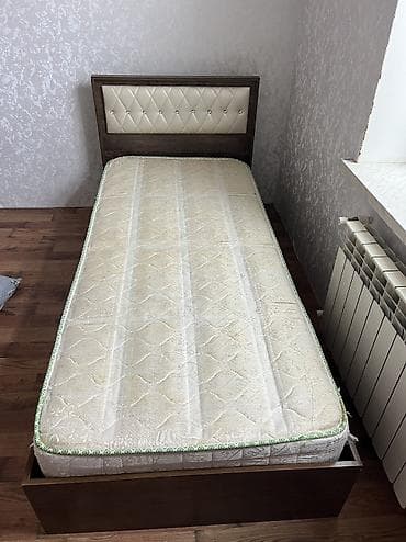 bir nəfərlik carpayı: İşlənmiş, Təknəfərlik çarpayı, Bazasız, Matras ilə — 1