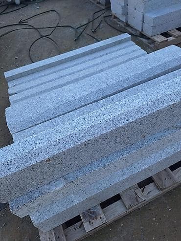 Qranit bordür daşları - Material: Təbii qranit - Rəng: Açıq boz