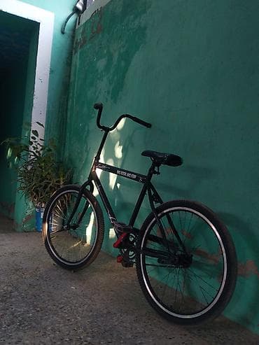 velosiped kameri: Salam velo Bmx üslubda yığılıb. Zovqlə yığılmış velodur.Qiymətdə — 2