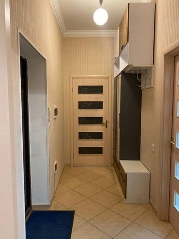 tam temirli menziller: Nərimanov metrosunun yaxınlığında Heydər Əliev mərkəzinə yaxın Trump — 10