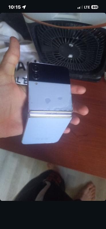 samsung ue32j4500: Samsung Galaxy Z Flip 4, 256 GB, rəng - Bənövşəyi, Barmaq izi — 1