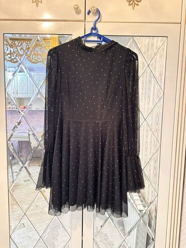 Dəstlər, kostyumlar: Gündəlik don, Midi, S, M, L — 8