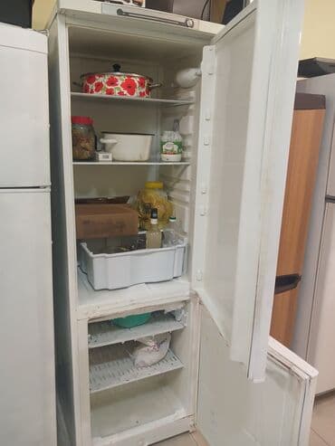 soyuducu islenmis: İşlənmiş 2 qapılı Indesit Soyuducu Satılır, rəng - Ağ, Təkərli — 4