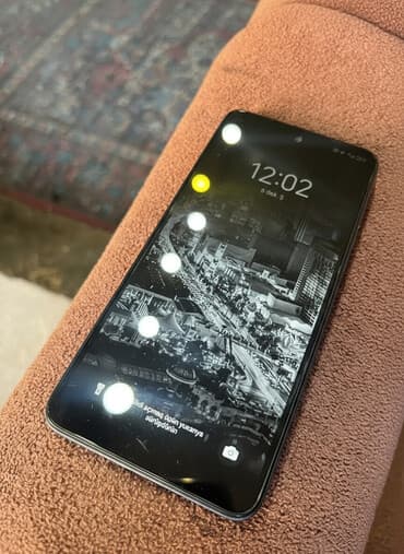 телефон fly cirrus 8: Tecno Spark, цвет - Серый, Сенсорный — 2