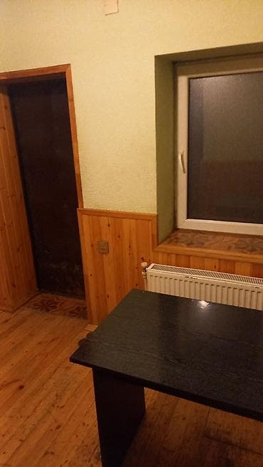 elmler kiraye ev: Kiraye ev Xirdalan kuruquna yaxin. Aileliye verilmir yalniz 2 nefer — 1