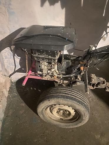 Motoblok/traktor qoşqulu mini-kultivator - Yanacaqla işləyən motoblok