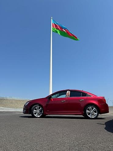 maşın 011: Chevrolet Cruze: 1.4 l | 2013 il 280000 km Sedan — 9