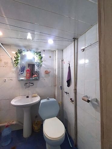 ag seher evler: 1 otaqlı, 35 kv. m — 10