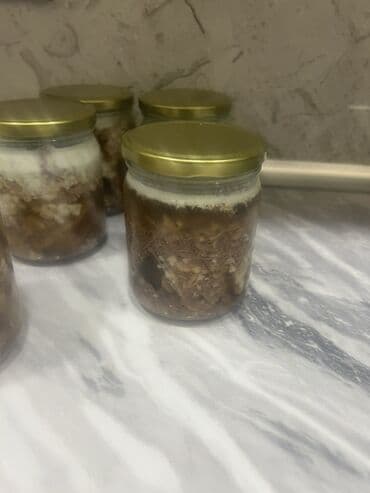 Digər qida məhsulları: Şüşə qabda ev üsulu konservləşdirilmiş ət - Tərkib: doğranmış/ — 1