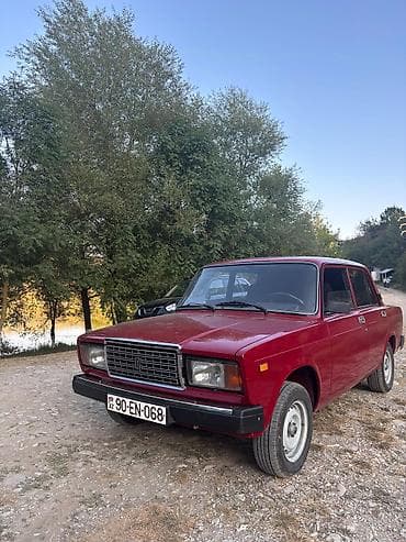vaz 1111: VAZ 2107 sedan - Korpus: 4 qapılı, klassik “qırmızı/bordo” rəng, xrom — 1