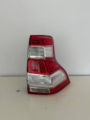 arxa panel: Toyota Land Cruiser arxa sağ stop feneri (tail light) Orginal öz — 1