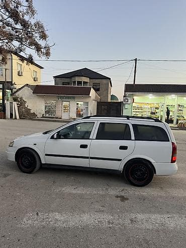 mercedes maşın: Opel Astra: 1.8 l | 1998 il 434700 km Universal — 5