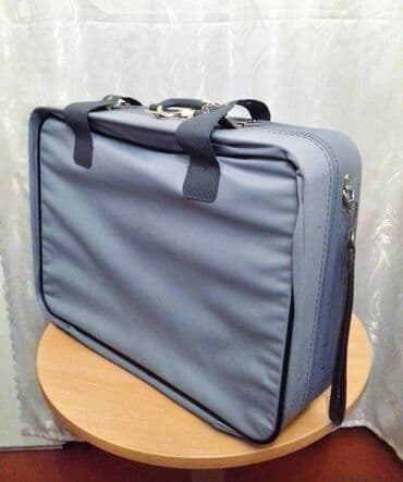 купить бу чемодан: Çamadan. Təzə çamadan. SSSR dövrünün. Çexoslovakiya istehsalı. Çox — 2