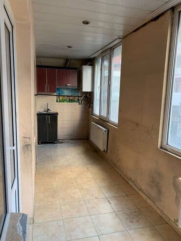 xacmazda tecili satilan evler: Bakı, 4 otaqlı, Köhnə tikili, m. Qara Qarayev, 110 kv. m — 13