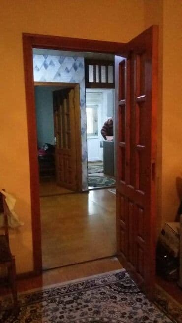 şəhər bağları mənzil satılır: Bakı, 3 otaqlı, Köhnə tikili, 72 kv. m — 13