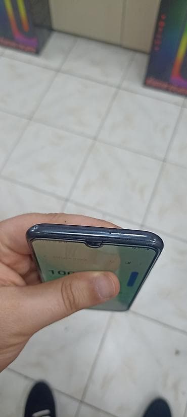 honor x8b 256: Samsung Galaxy A40, 64 GB, rəng - Qara, Barmaq izi — 5
