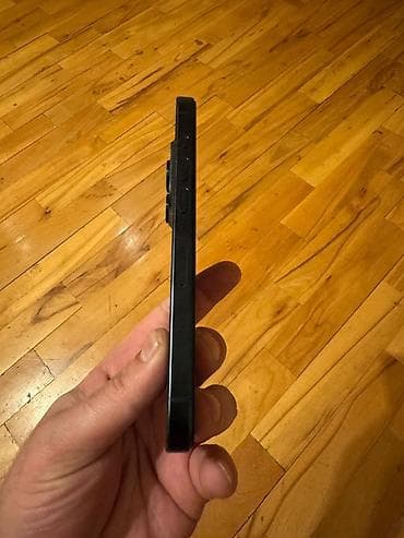 elektirik pilte: IPhone 15 Pro — 6
