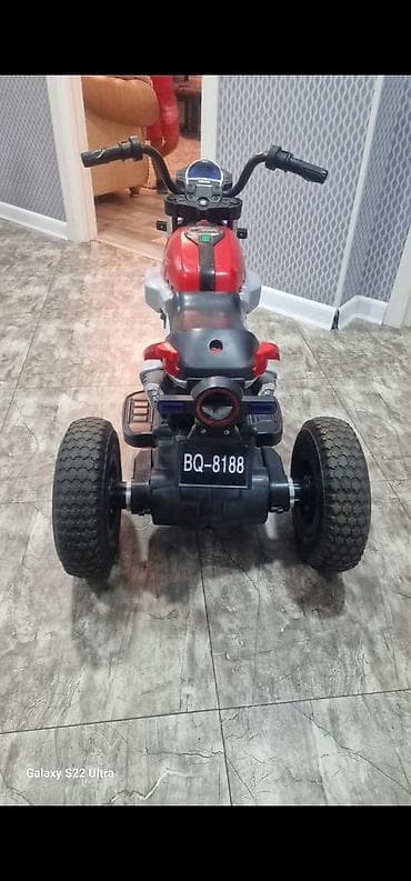 Uşaq üçün elektrik maşınları: Uşaq üçün elektrikli üçtəkərli motosiklet (model BQ-8188) - Rəng — 4