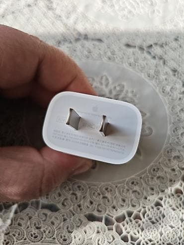ipad qiymətləri: Adapter Apple, 20 Vt, Yeni — 2