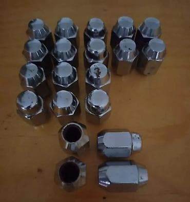 Аристоны: Uyqundur.1965
Ford,Granada.
Tam,komplekt,təzə — 2