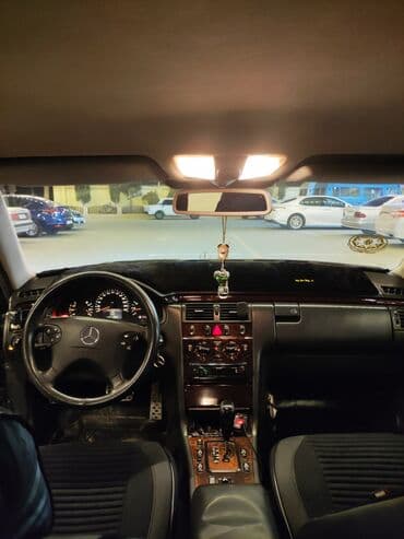 yeşqa mersedes: Mercedes-Benz E 200: 2 l | 2000 il Sedan — 12