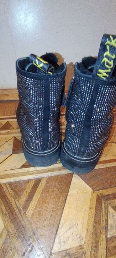 brend qadin ayaqqabilari: Ölçü: 37, rəng - Qara, İşlənmiş — 3