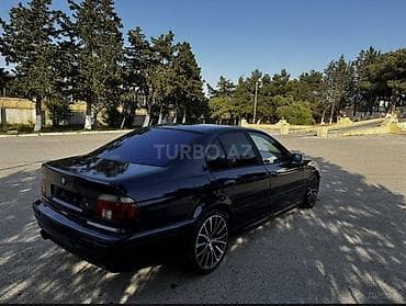 bmw f10 salon: BMW 5 series: 2.5 l | 1997 il Sedan — 2