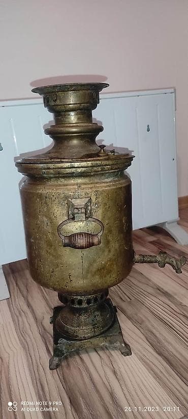 koz samovarı: Antik pirinç samovar - Material: Pirinç gövdə, tökmə metal baza — 4