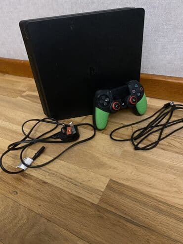 PlayStation 4 Slim komplekti - Konsol: PS4 Slim (qara korpus