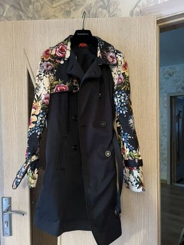 Plaş, M, rəng - Qara