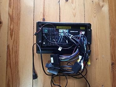 Магнитолы: Магнитола, Б/у, AUX — 3