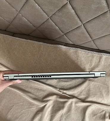 ssd box: Acer Aspire 3 A315-59 | Intel Core i3-1215U | 16 GB RAM | 512 GB SSD — 2