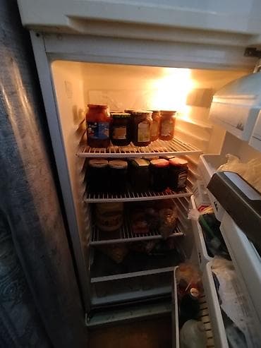 ventilyator satilir: Ikikameralı məişət soyuducusu - Üst kamera: dondurucu bölmə, ayrıca — 2