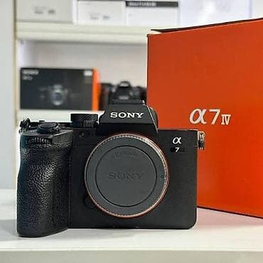 canon eos r5: Sony Alpha a7 IV (α7 IV) tam kadr güzgüsüz fotoaparat gövdəsi. - 33MP — 1