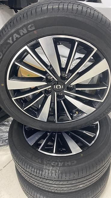 kia ceed ekran: Avtomobil üçün təkər və disk komplekti - Disklər: 5 boltlu, çoxşüalı — 1