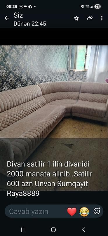 2 divan: Künc divan satılır. Yumşaq bej rəngli parça üzlüklə, dekorativ — 1