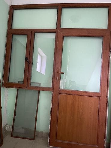 İşlənmiş Plastik qapı Zəmanətsiz, Ünvandan götürmə