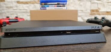 pencekler 2020: PlayStation 4 slim 500 gb -2 orijinal pult -4 disk Salam. təcili — 7