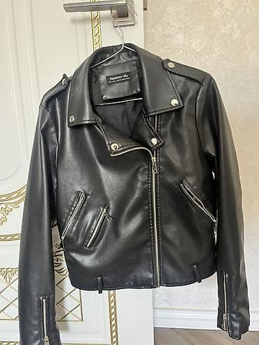 cins kurtkalar qadin: Hestovr viio qara biker üslubunda dəri gödəkcə.1 dəfə geyinilib,çəki — 2