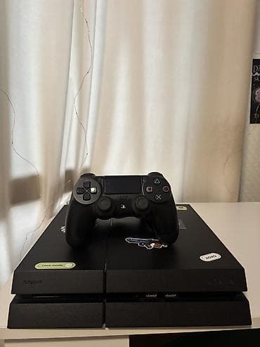 pixel 4: PlayStation 4 Fat satılır. Konsol tam işlək vəziyyətdədir və heç bir — 6