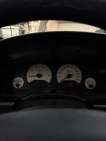 statır: Opel Zafira: 1.8 l | 2000 il 427000 km Van/Minivan — 6