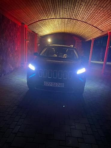 sam diskler: Jeep Cherokee: 2.4 l | 2015 il 102000 km Ofrouder/SUV — 5